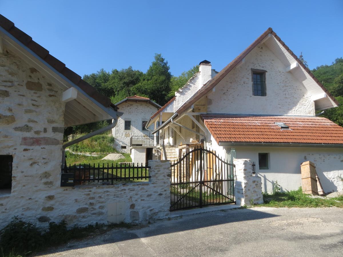 L'Hermitage Yenne Eksteriør bilde